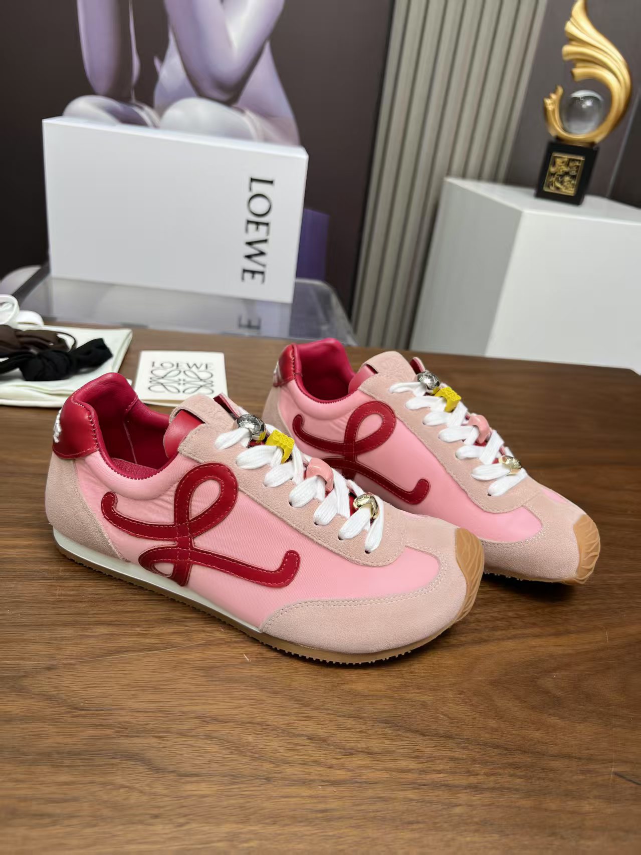 핑크색 '버클'
