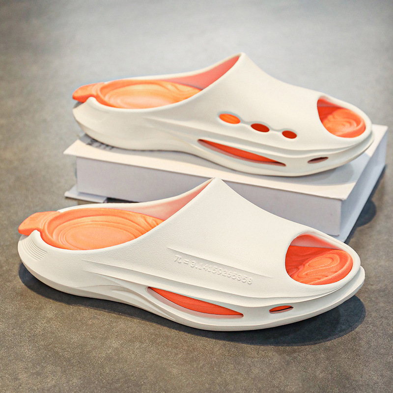 Zapatillas para hombres y mujeres con suela gruesa en verano para casa interior para parejas de baño para pisar excrementos zapatillas frías se pueden usar