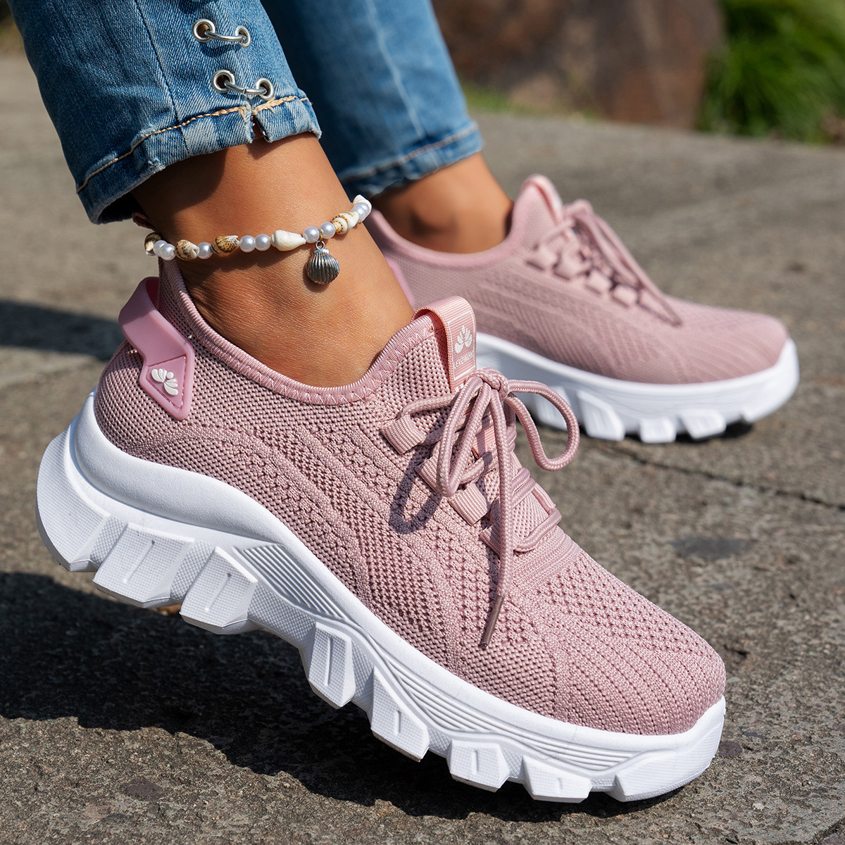 Large Size Cross-Border Women's Shoes 2025 Summer New Women's Sports Shoes Fly Woven Breathable Fashion Mom Shoes Temu Dropshipping