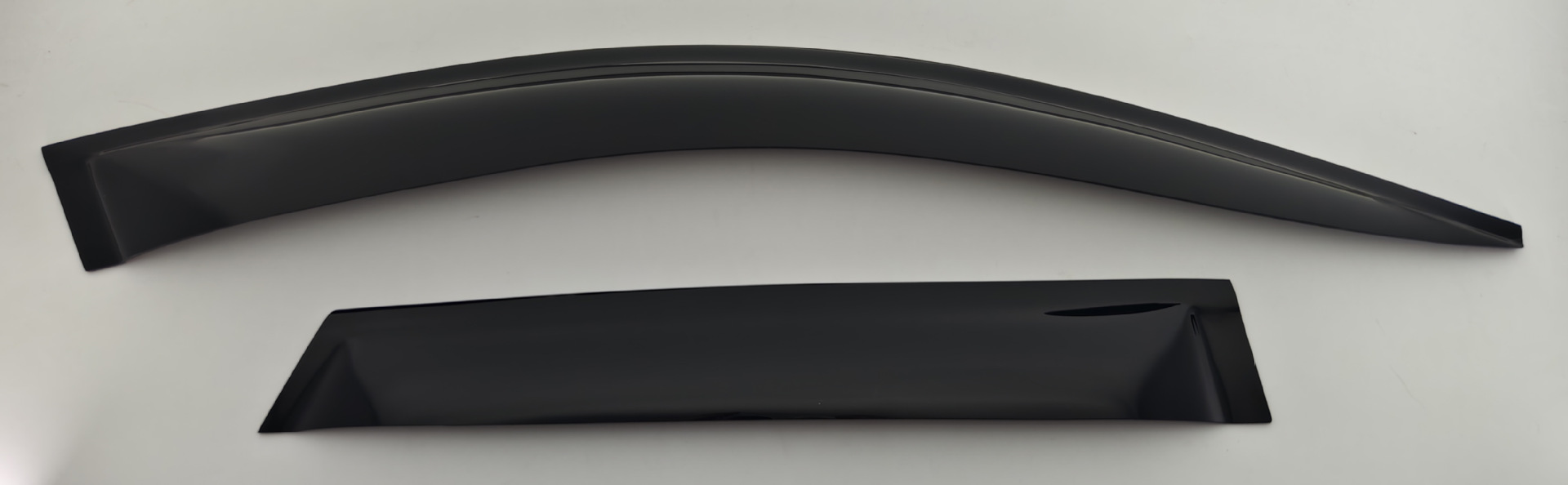 AUDI Q3 Sportback Window visor