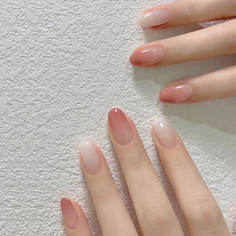 French Simple Gradient White Bean Pad Color Nail Art Short Round Head Nail Nail Pieces Removable Finished Fake Nail French Simple Gradient White Bean Pad Color Nail Art Short Round Head Nail Nail Pieces Removable Finished Fake Nail
