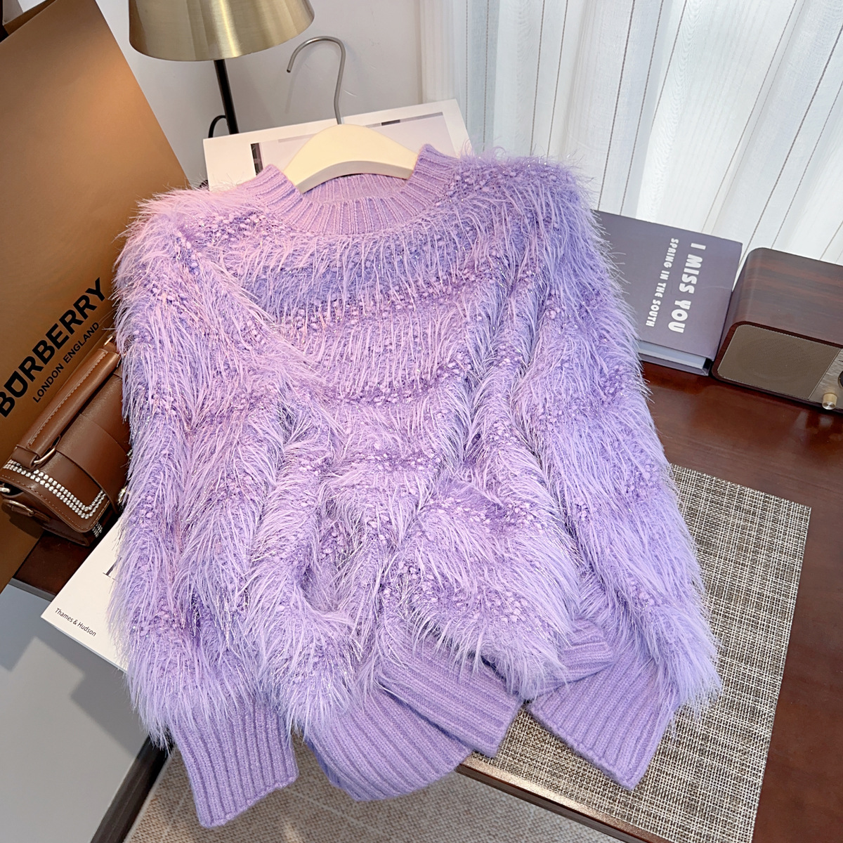 부드러운 스타일 밍크 울 풀오버 스웨터 가을과 겨울 두꺼운 고급 크리스탈 원사 소프트 왁스 봉제 스웨터