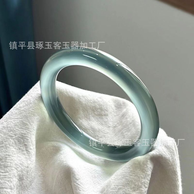 氷種倉庫の青い玉髄のブレスレット|undefined