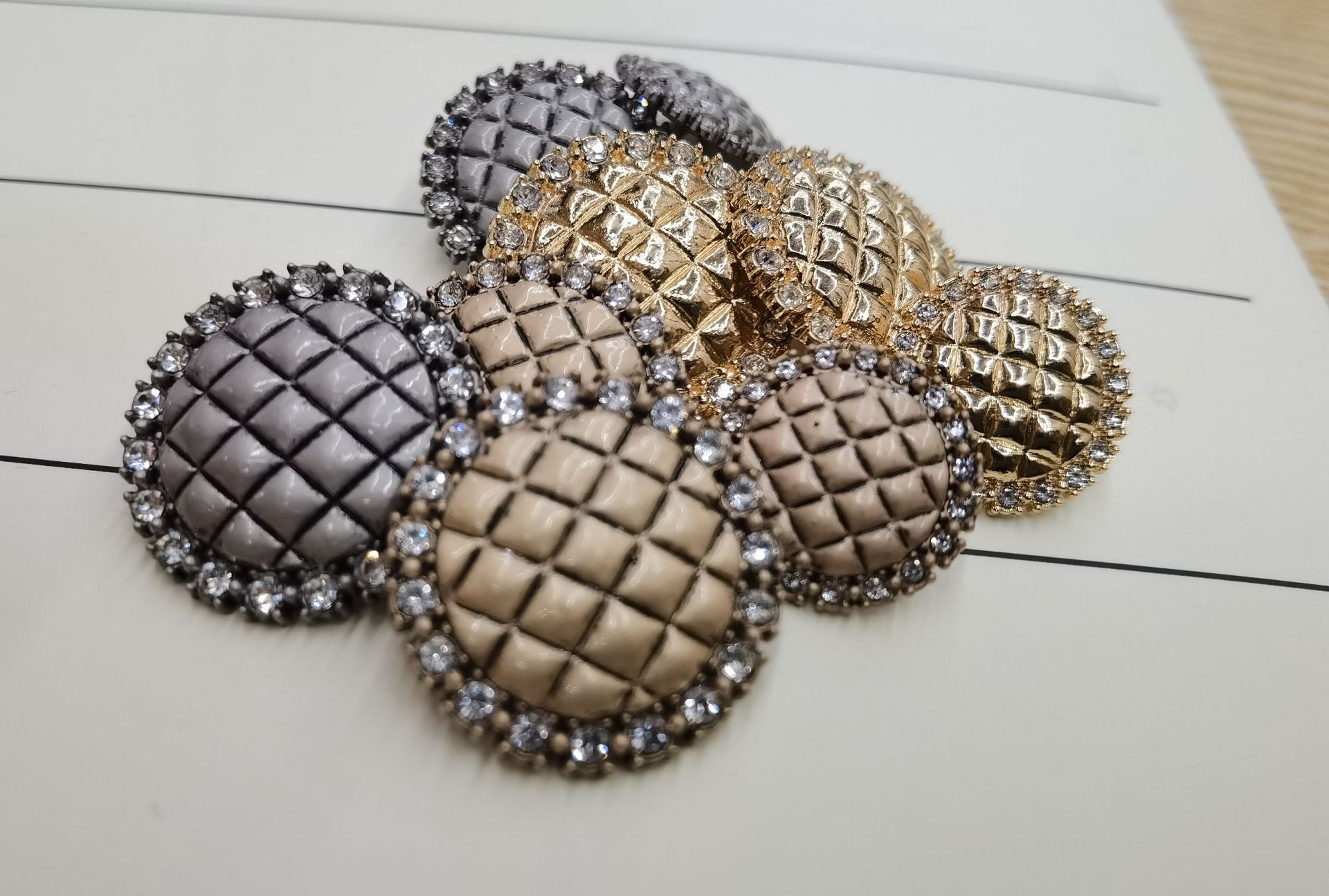 0a91bdfd7705a878650536b5890eb8