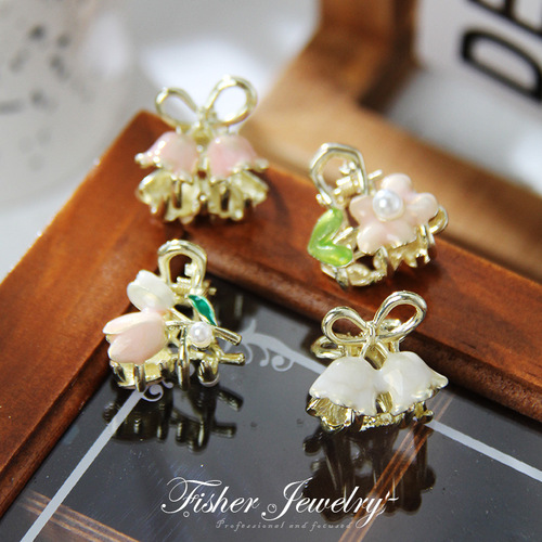 Forest-style tulip hair clip for women, summer side-side elegant small claw hair clip, sweet bangs clip, hair accessory with temperament