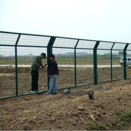 重庆护栏网厂家隔离网小区围栏体育场围栏现货设计安装