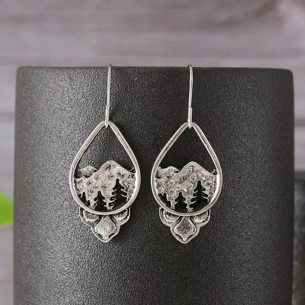 Cross-Border Hot-Selling Vintage Zinc Alloy Distressed Earrings, Forest-Style High-End Earrings, Nostalgic Silver Pine Earrings