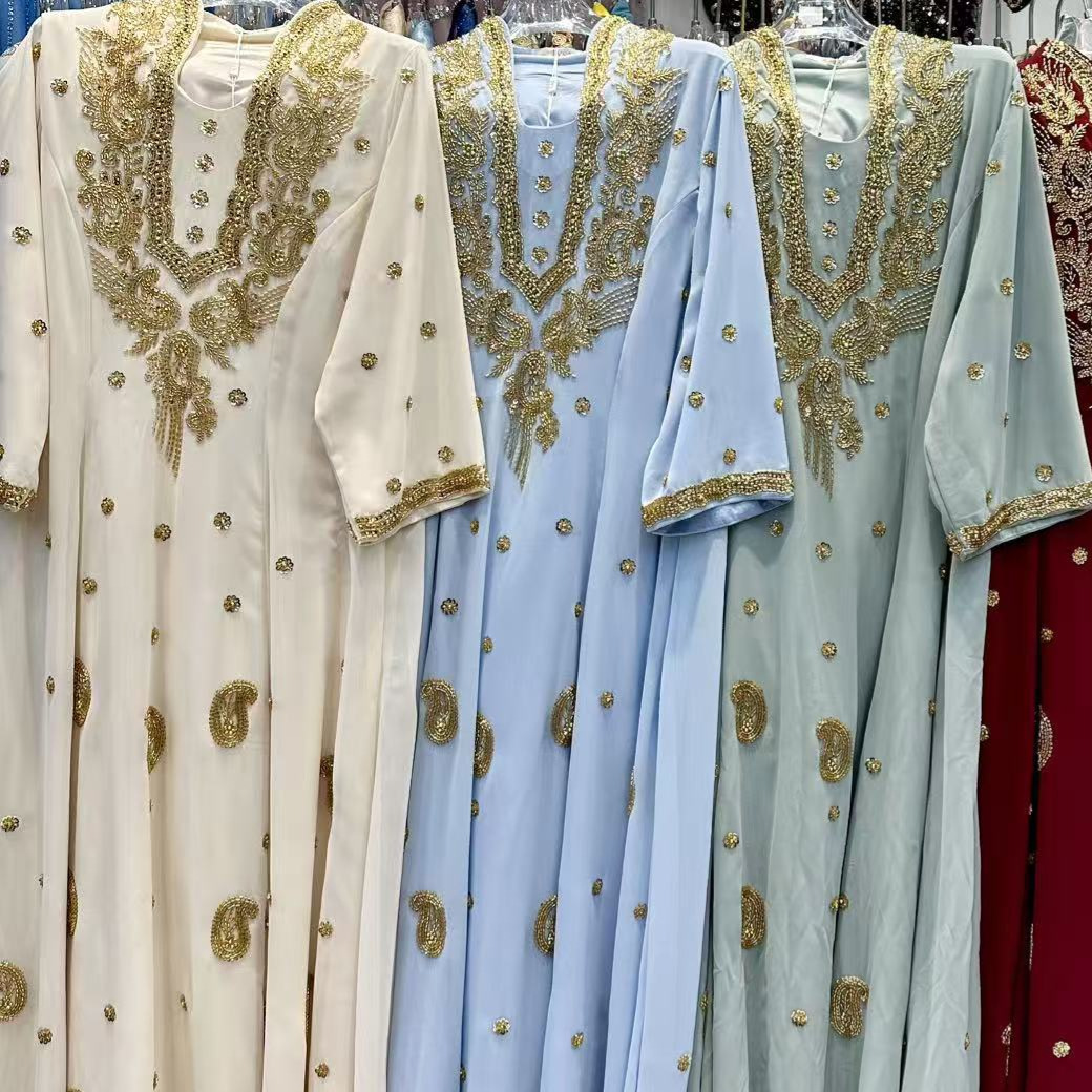 Robe-robe élégante et robuste ornée de perles, style commerce extérieur, pour femme, nouveau modèle 2025, abaya ample grande taille d'inspiration moyen-orientale_voghion.com