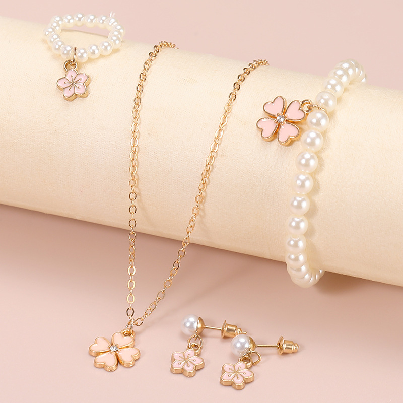 Ins Simple Butterfly Jewelry Set Fashionable Pearl Bracelet Ring Cute Oil Dripping Butterfly Necklace Earrings for Women