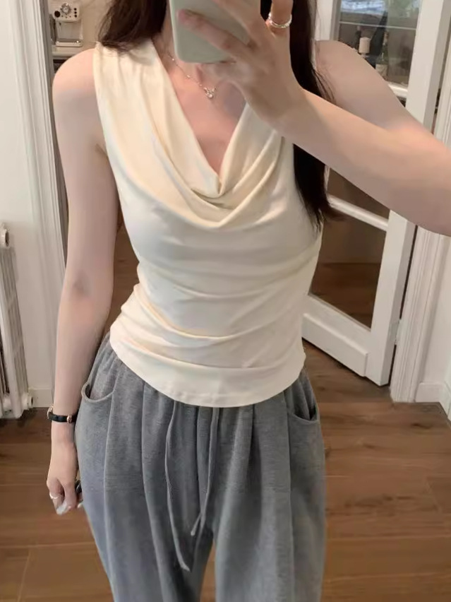 Ins Pure Desire Spice Girls Sexy Sleeveless Collar Vic T-shirt Women's Summer New Outer Wear Sweet Hot Top Small Shirt Wholesale