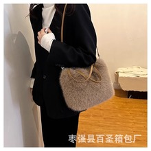 ëë��Ůë�q�������¿�W�t�ٴ�ë���׆μ�б������n�������Ů