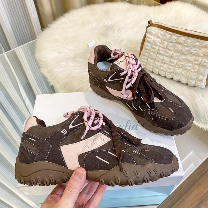 Cheap and Good Quality Casual Versatile Thick-Soled Moral Training Shoes for Women 2025 New Spring Lightweight Retro Forrest Gump Sports Shoes