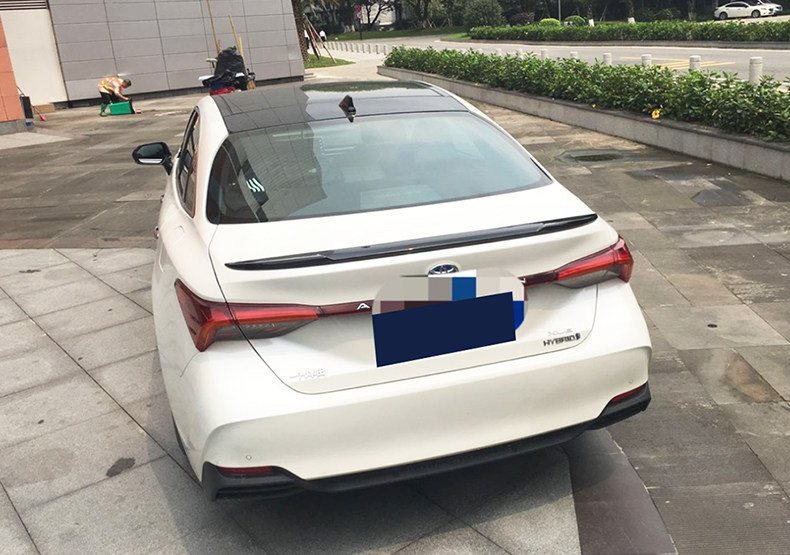 Suitable for 19-25 Models of Toyota Avalon, Original Rear Wing Accessories, No-Drill Modification Parts, Carbon Fiber