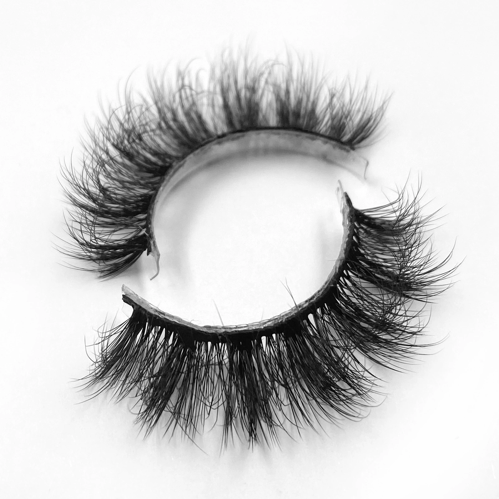 False eyelashes (Shein/Temu/Amazon) D21–D30, thick fluffy messy‑fur styles, multi‑pair trays