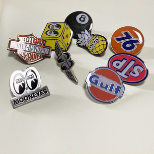 Japanese retro cute cartoon rat fink mooneyes moonequipped gulf metal badge