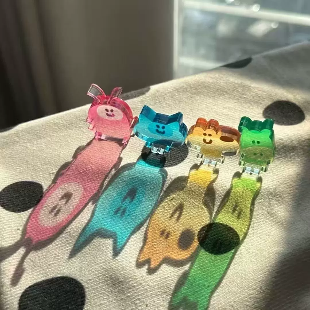 新款暹罗厘普亚克力砖立牌可爱ins风高颜值彩窗加厚桌面装饰摆件