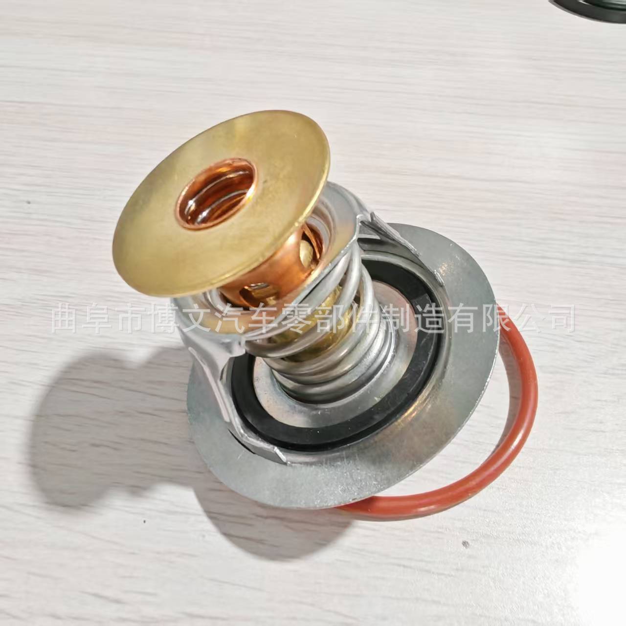 Suitable for Ford Edge 2.7t Thermostat Br3Z8575E Br3Z8575A Br3E8575Bb Thermostat