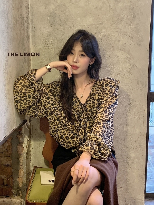 THE LIMON柠檬绿茶秋装女松弛感豹纹慵懒休闲荷叶边长袖小衫上衣|undefined