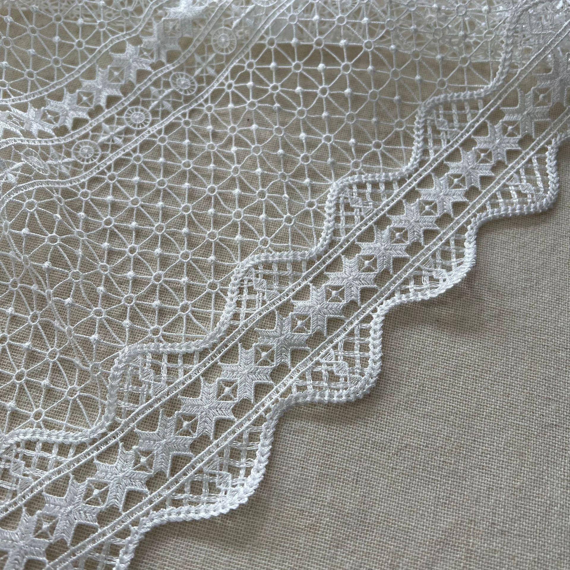 镂空乱纹刺绣蕾丝面料白色婚纱礼服手动DIY打底材料衣服装饰辅料