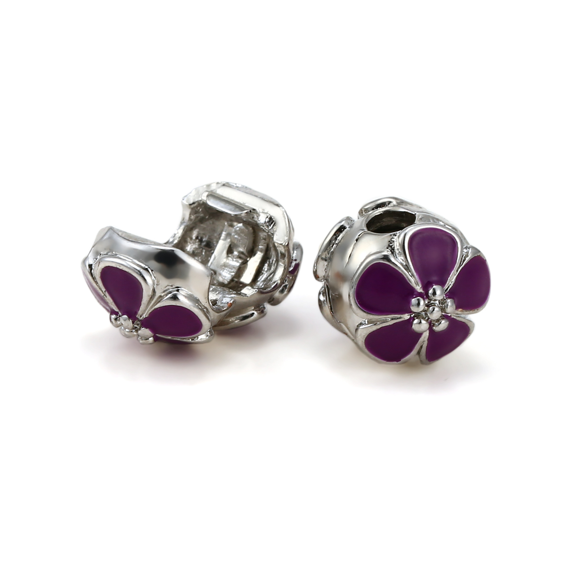 シルバー亜鉛合金Cilpバックルは、ブランドのオリジナルブレスレットに適しています。