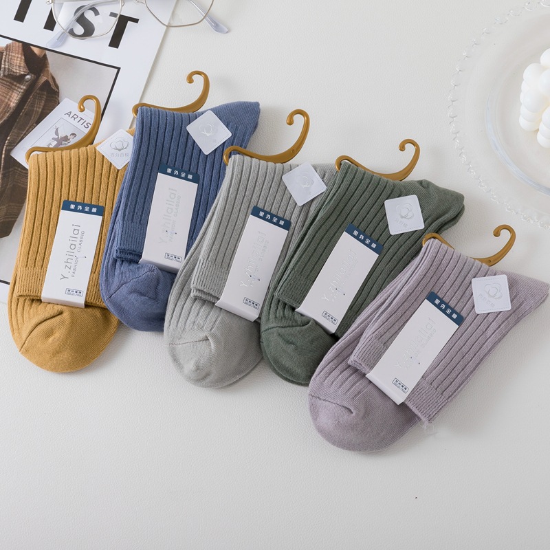 Demi-season socks, wholesale