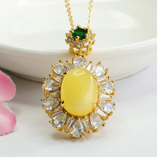 Xinyu Natural Beeswax Pendant Yellow Honey Amber Necklace Women Jewelry Factory Wholesale HP3120404