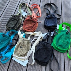 新款CPcomp男女斜挎包腰包胸包刺绣包时尚户外运动包轻便