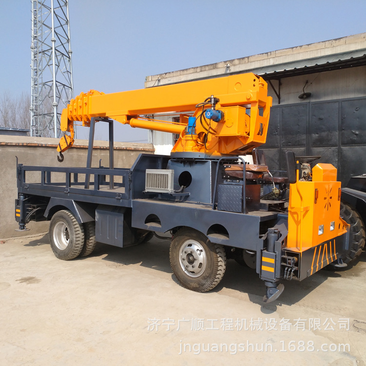 农用四不像随车吊  6t工程用四不像随车吊 吊货运货多用途