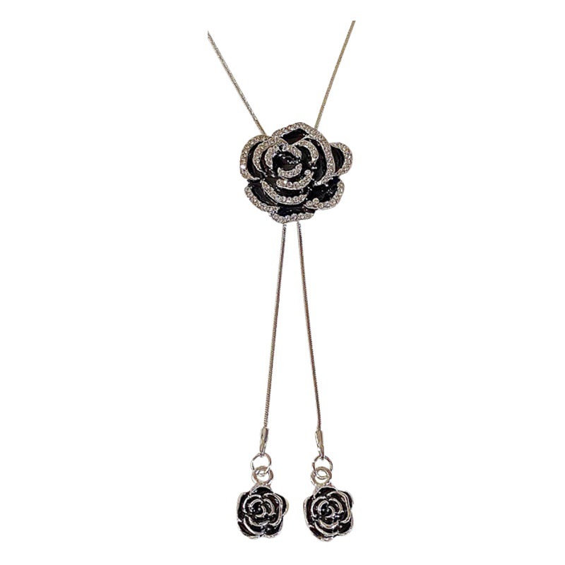 Camelia suéter cadena 2022 Internet celebridad collar popular retro otoño e invierno largo diseño nicho de alta gama collar de lujo ligero