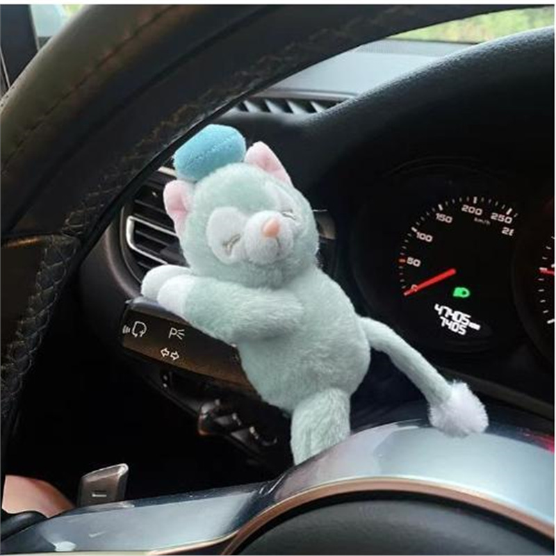 リンナベル車の装飾装飾品漫画スターデュー車のペンダントストラップ車のインテリアアクセサリー人形人形|undefined