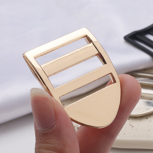 批发箱包背包金属目字扣锌合金 手袋书包扣调节扣五金配件四档扣