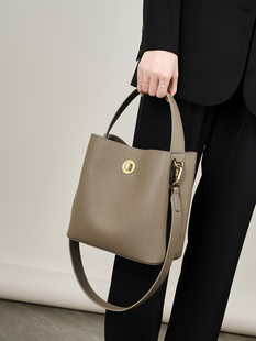 Shoulder bag, capacious summer one-shoulder bag, genuine leather