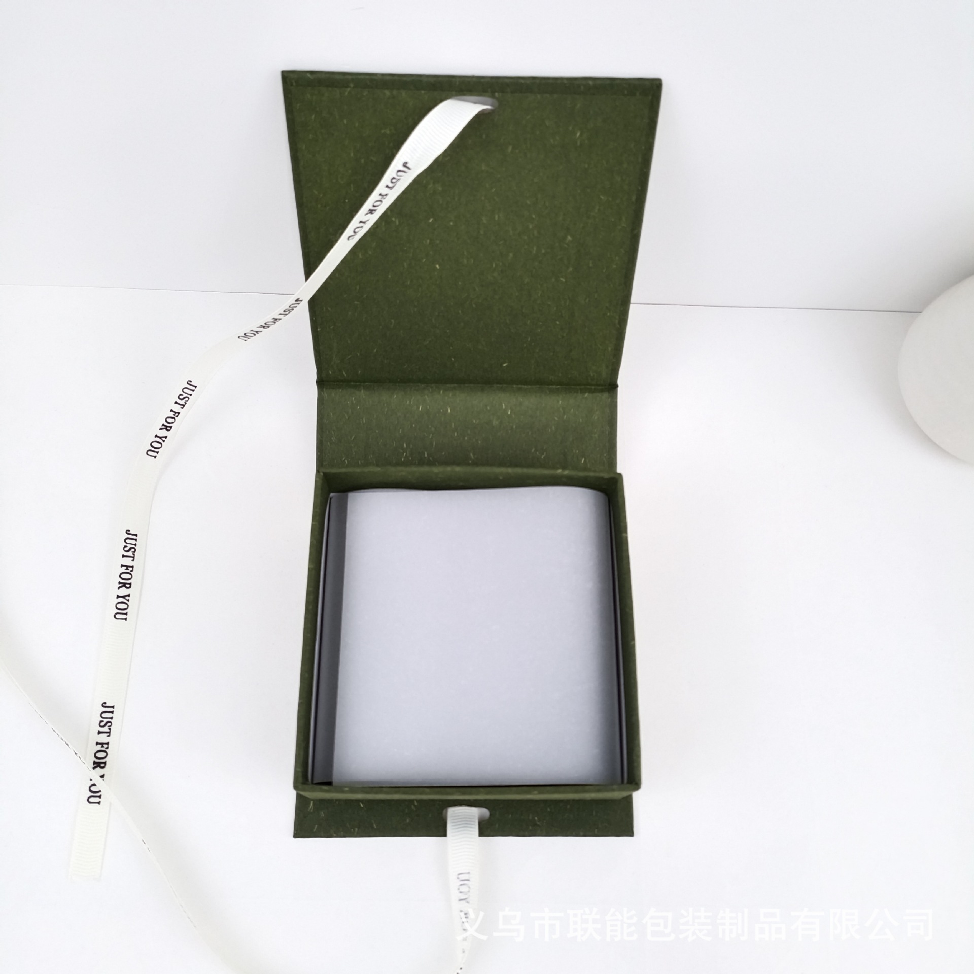 차 녹색 (스폰지 황산 종이 포함);10.5*10.5*4.7cm