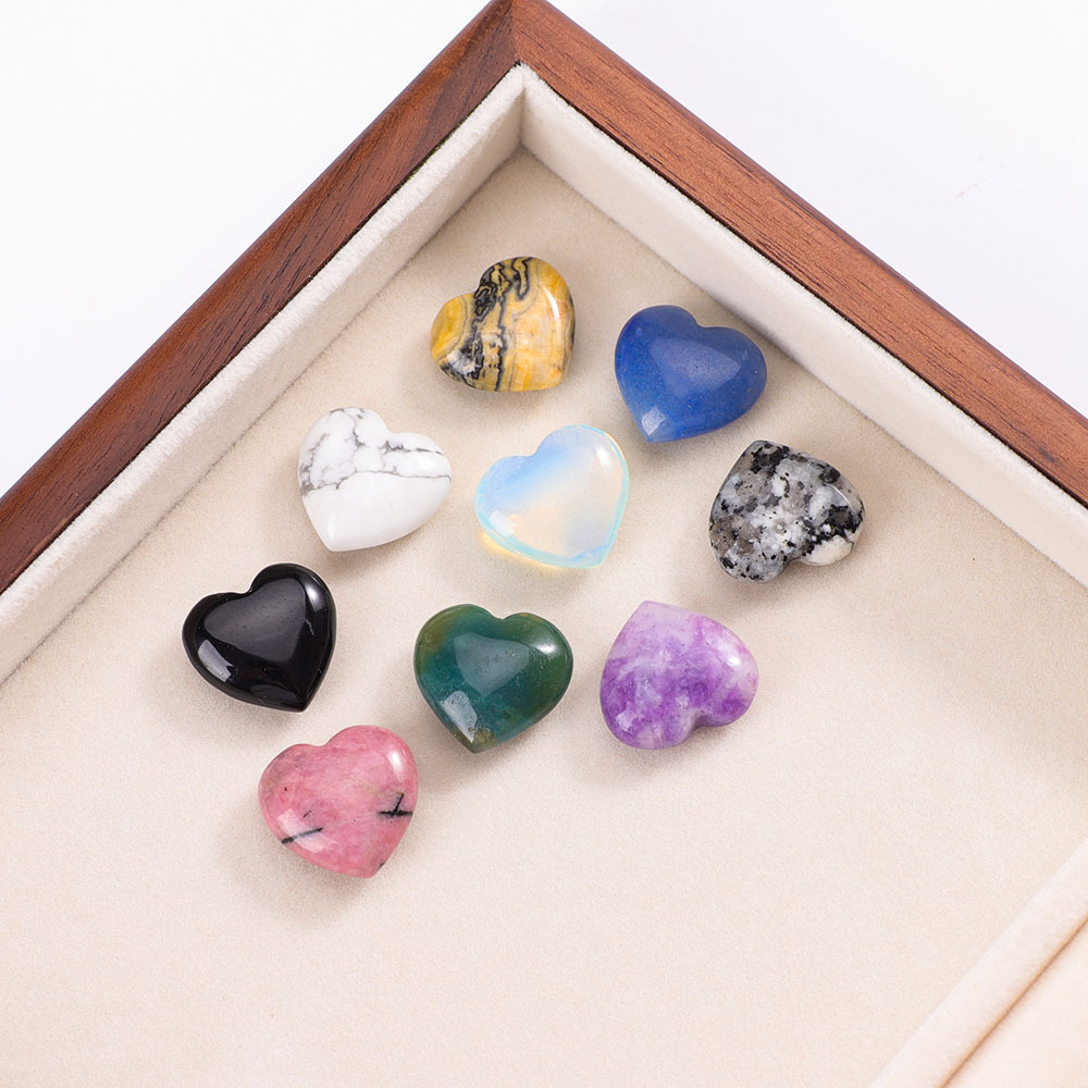 natural stone, Gem, Crystal Material Heart Shape Pattern Simple Style Style Simple Style Heart Shape Natural Stone Gem Crystal Ornaments Artificial Decorations