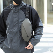 跨境男士机能斜挎包大容量休闲单肩小背包时尚潮流商务多功能胸包