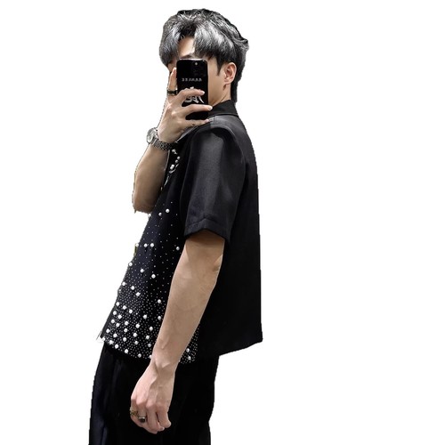 Men's High-End Embroidered Crystal Short Blazer with Padded Shoulder - Trendy and Unique Fall  Outerwear