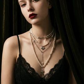 手链;项链;耳环