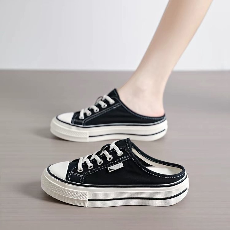 Zapatos de lona de la mitad de la parte inferior gruesa para mujeres 2026 nuevo verano retro versátil zapatos de skate casuales un pedazo de zapatos blancos pequeños