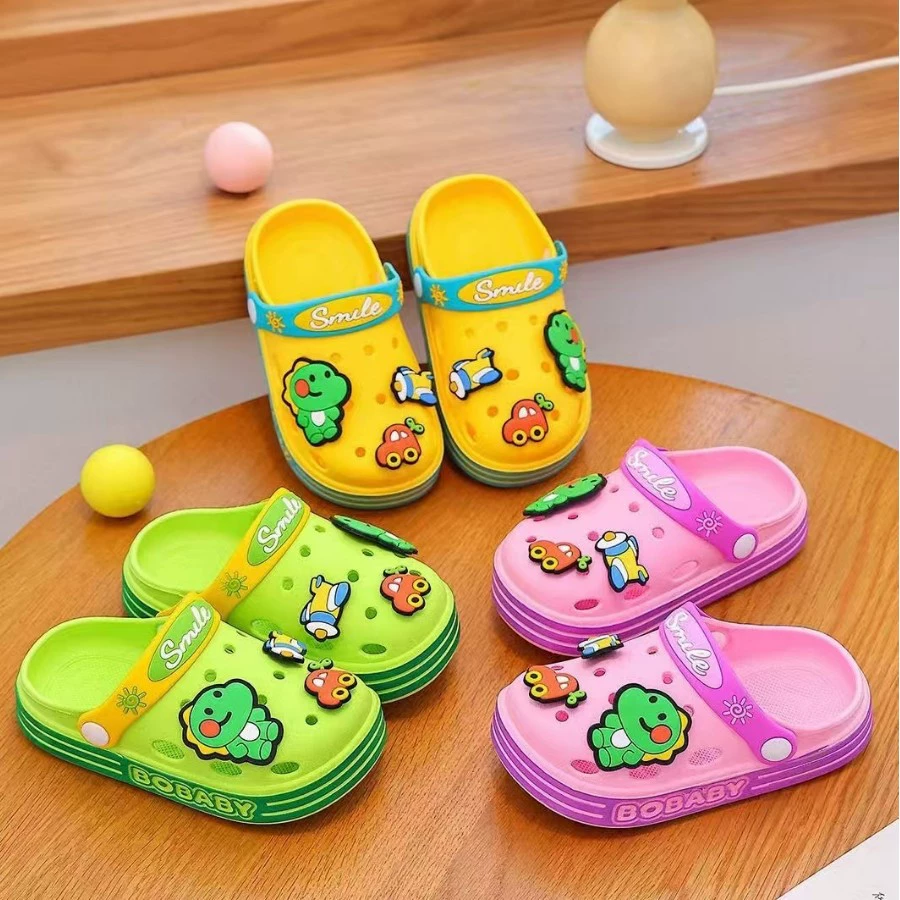 Новые детские пещерные туфли носят летние мультфильмы милые нескользящие и износостойкие внутренние туфли