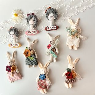 Mori Cotton and Hemp Fabric Mori Accessories Women's All-match Japanese Style Fresh Girl Fabric Rabbit Doll Accessories Brooch