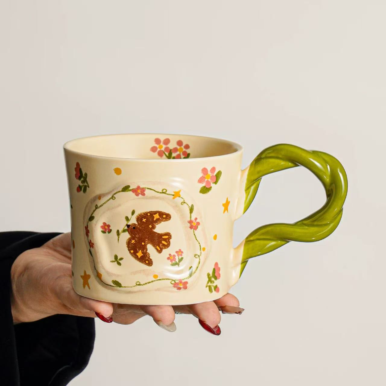 Taza de cerámica de nicho de alta capacidad de taza de agua doméstica taza de café de oficina para niñas