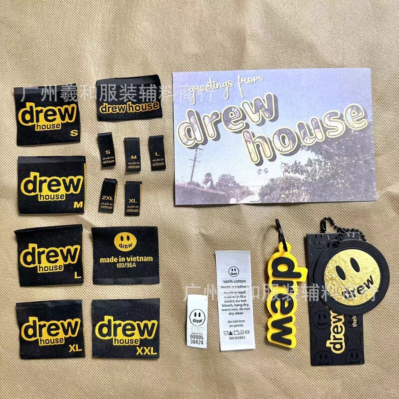 Drew Tags, Accessories, Main Labels, Woven Labels, Keychains, Packaging Bags, Pvc Leather Labels, Silicone Trademark Accessories, in Stock
