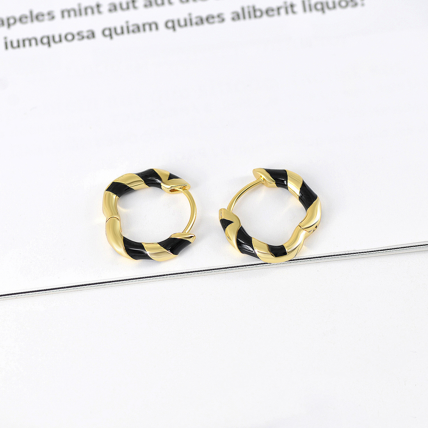 Fashion Stripe Copper Enamel Hoop Earrings 1 Pair display picture 4