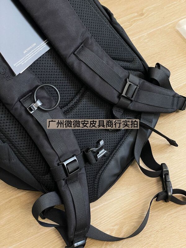 鸟鸡骨架Mantis 26L银标新款大容量登山包防水户外旅行背包双肩包|undefined