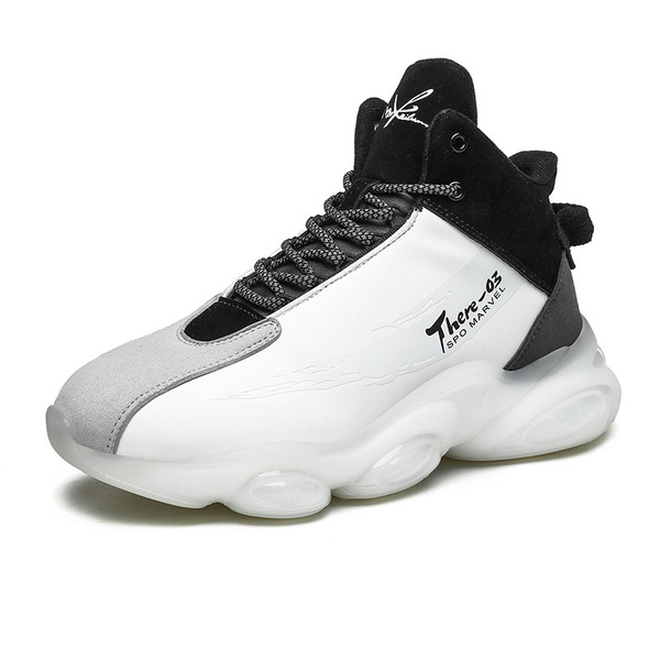Men's casual footwear for leisure