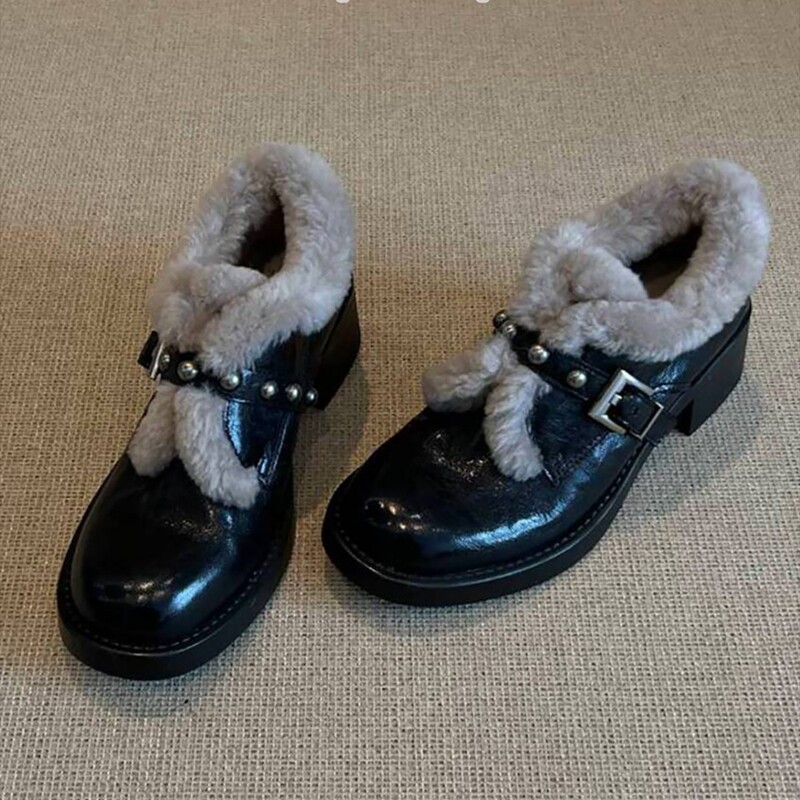 [Ready Stock] Retro Thick-Soled Fleece-Lined Loafers for Women, New Versatile Furry Flats, Thick-Heeled Small Leather Shoes, Snow Boots