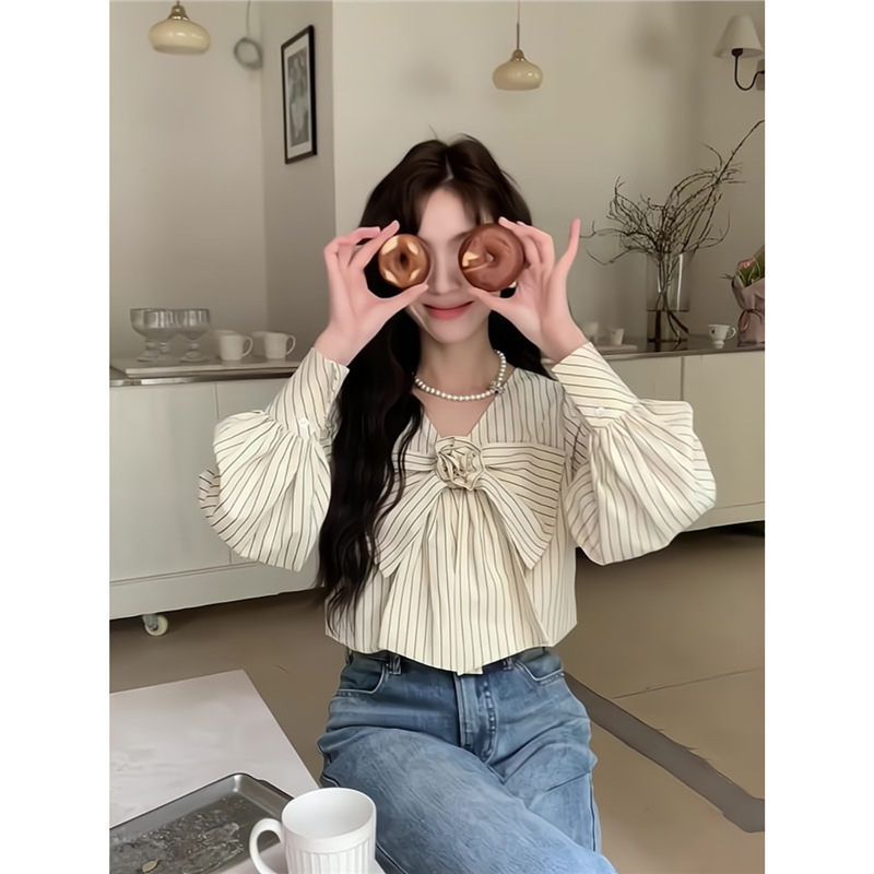 Creamy Yellow Striped V-Neck Bow Long-Sleeve Chiffon Shirt for Women, 2026 Summer New Design Niche Top