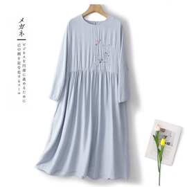 2026刺绣苎麻连衣裙女春夏新款清凉透薄蓝色文艺长裙