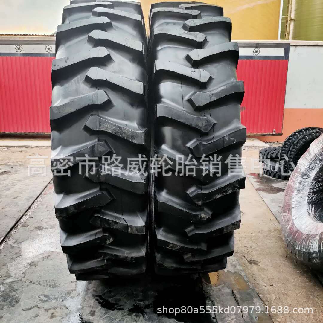 拖拉机轮胎 16.9-24 16.9-28 16.9-30 16.9-34 16.9-38人字