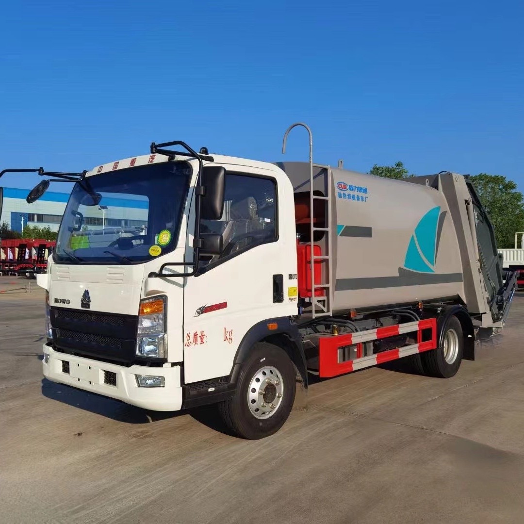 程力8方垃圾转运车全国联保 重汽豪沃8方压缩垃圾车市政招标专用